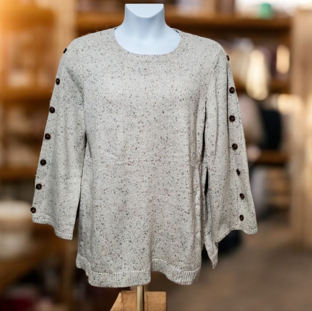 Lane Bryant long sleeve sweater buttons down sleeves size 18/20
